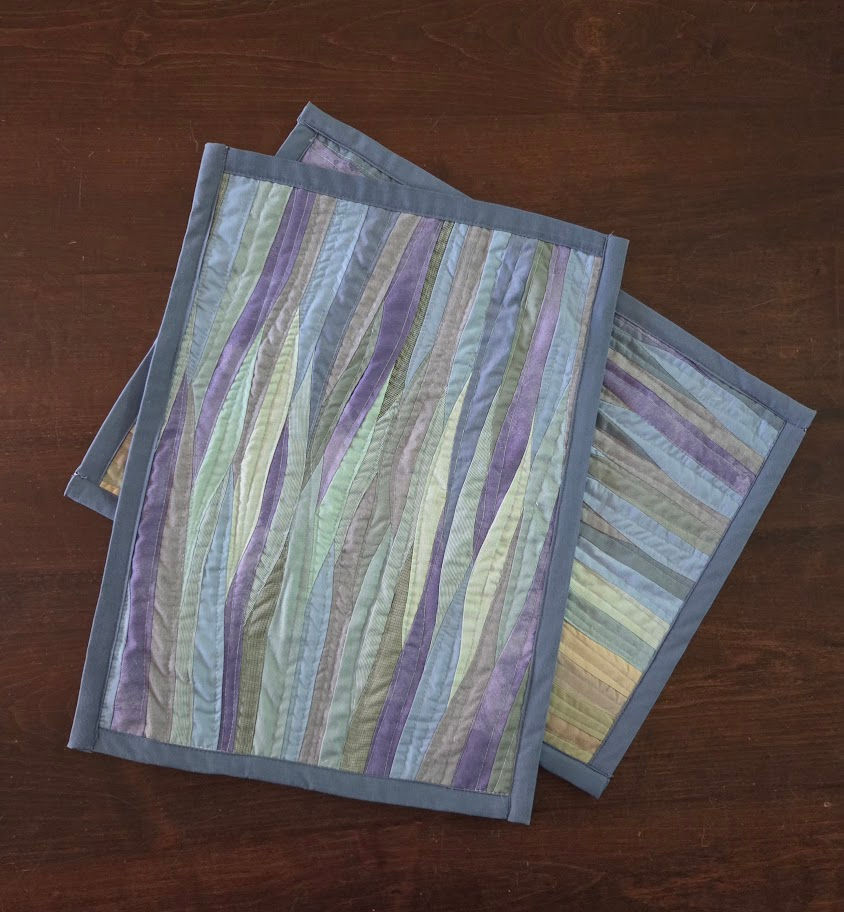 miniature ocean wave pieced qults