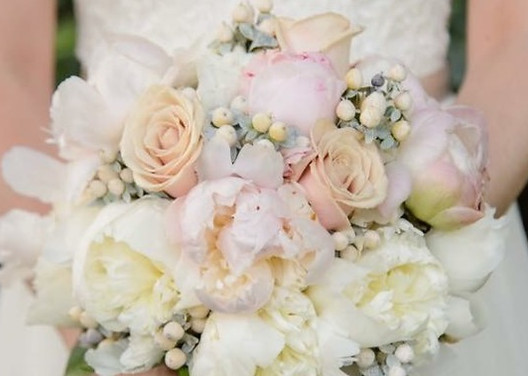 mayspringbouquetpeonies.jpg