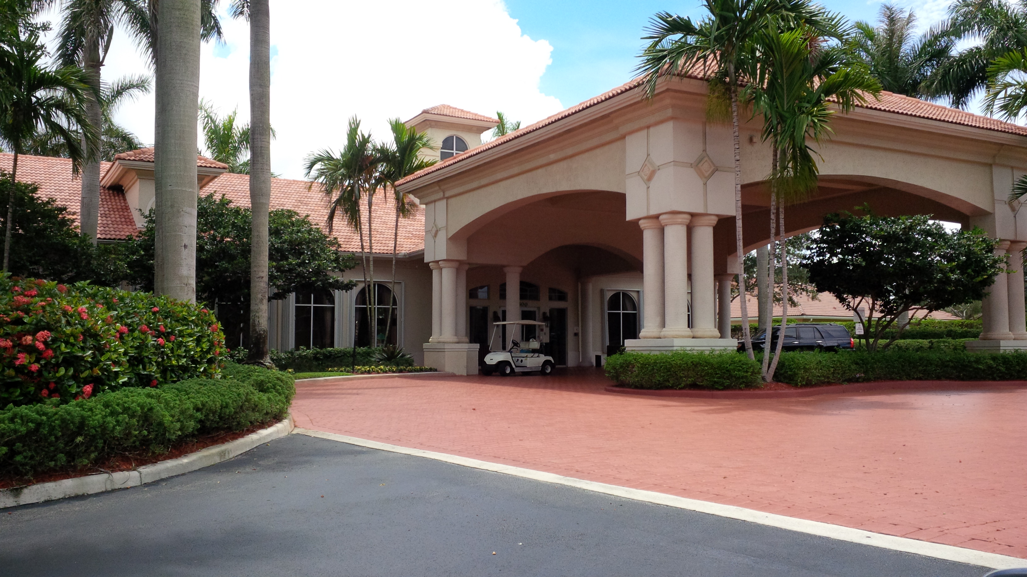 Walnut Creek RE1 pembrokepines