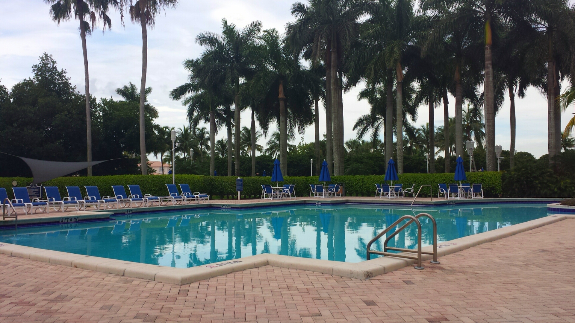 Pembroke Isles RE1 pembrokepines