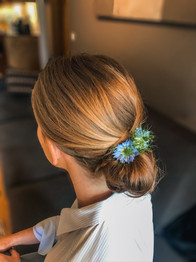 Haarstyling für die Braut in Reutte