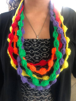 Collares Tejidos