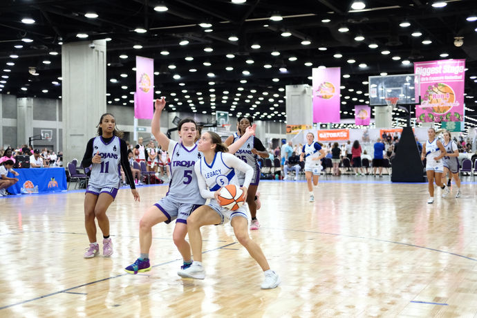 MO Legacy player defending against opposing team