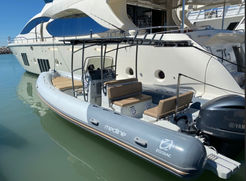 21 Azimut 88 pies.jpeg