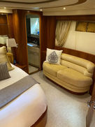 Azimut 85 pies 20.jpeg