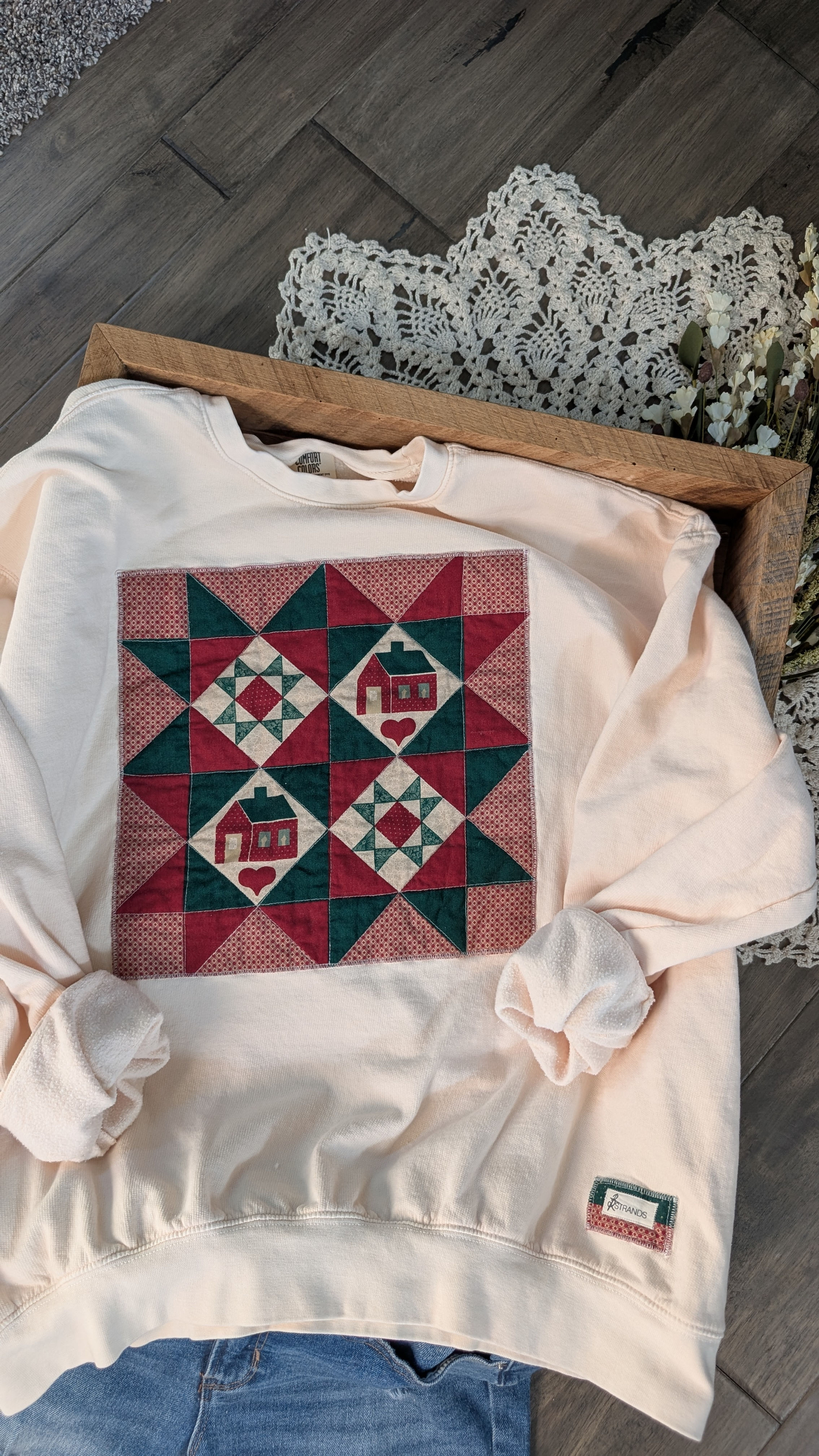 Medium • Refined Christmas Collection Crewneck • Creamy