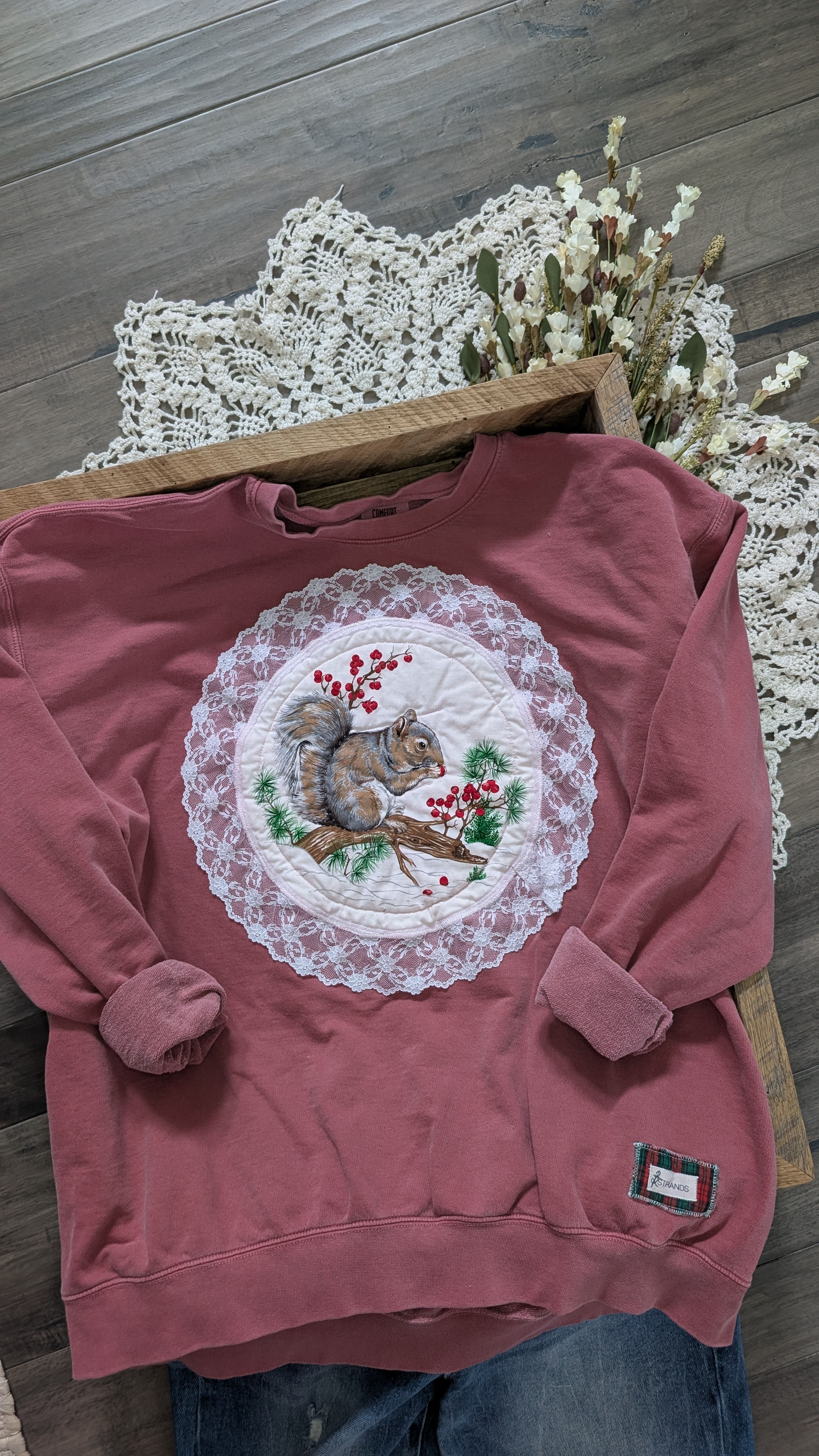 Small • Lacy Christmas Squirrel Crewneck • Crimson