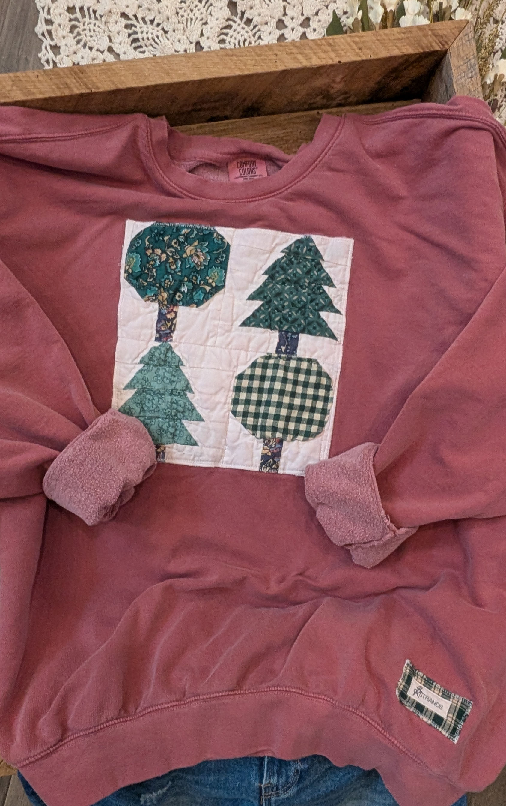 Medium • Tree Farm Block Crewneck • Crimson