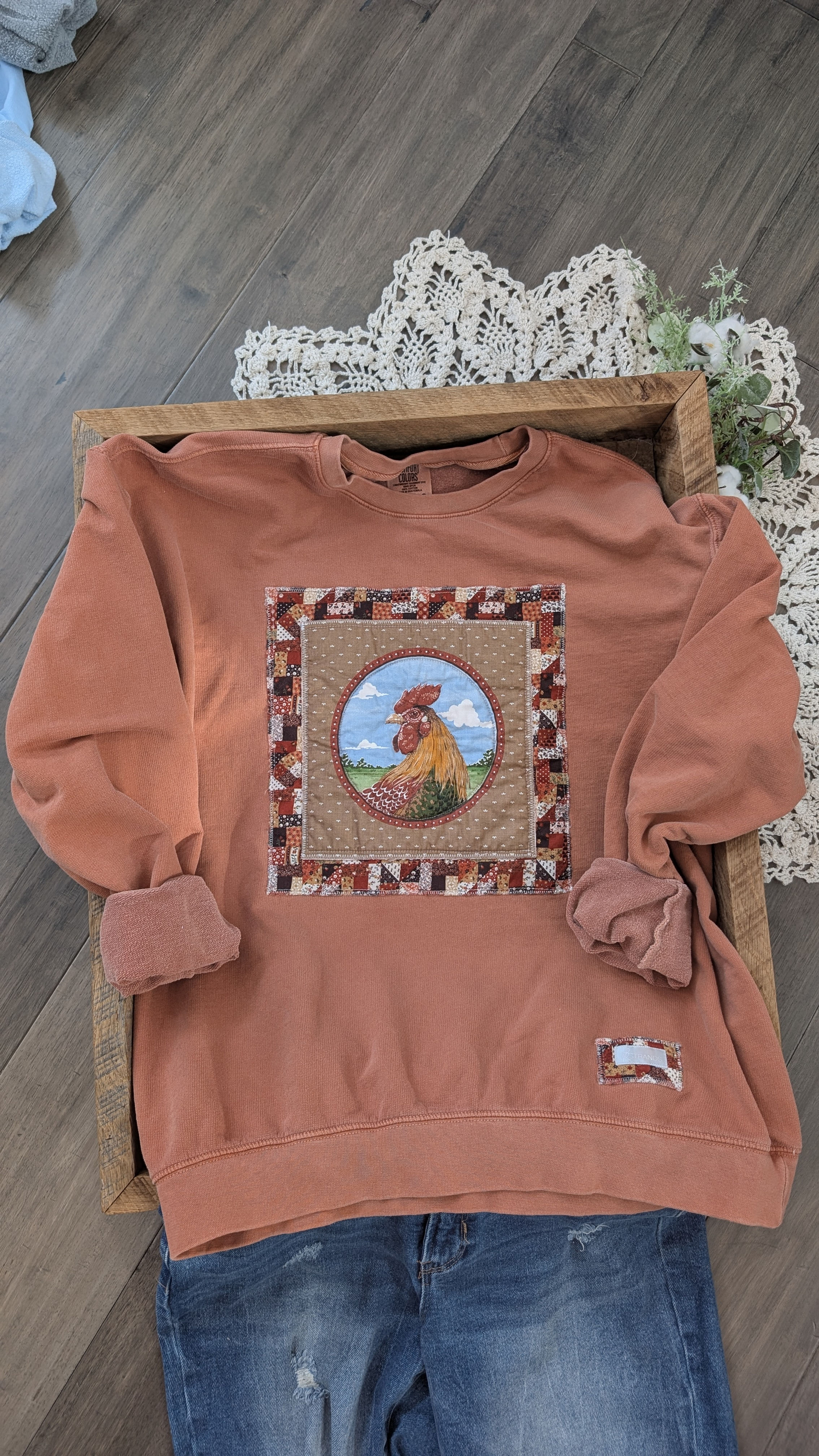 Large • Framed Rooster Crewneck • Yam