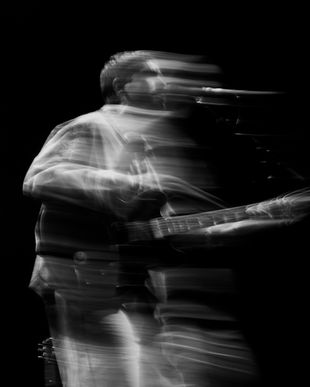 Melbourne Music Photographer.  Live music, Concerts, Events. Bear & Tripod photography. 