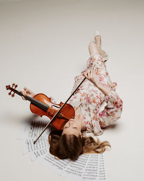 Melbourne Portrait Photographer that specialises in Portraits, Press Shots, Band Photography, Branding and Headshots, Model Portfolios, Performance Artists, Fashion