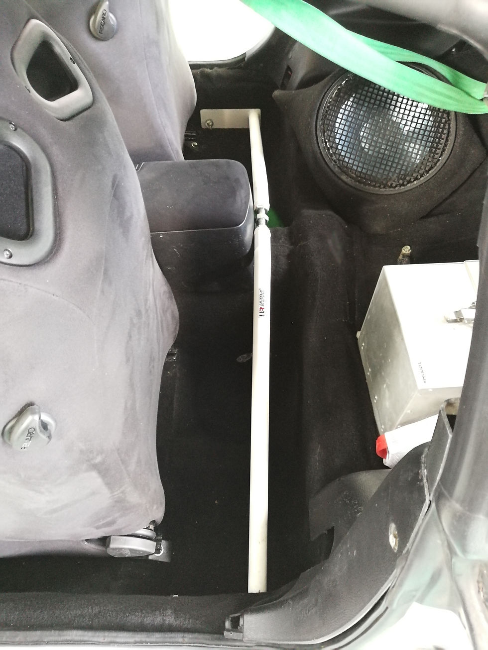 Ultra Racing Room Brace - TOYOTA JZA80 - UR-RO2-3191A