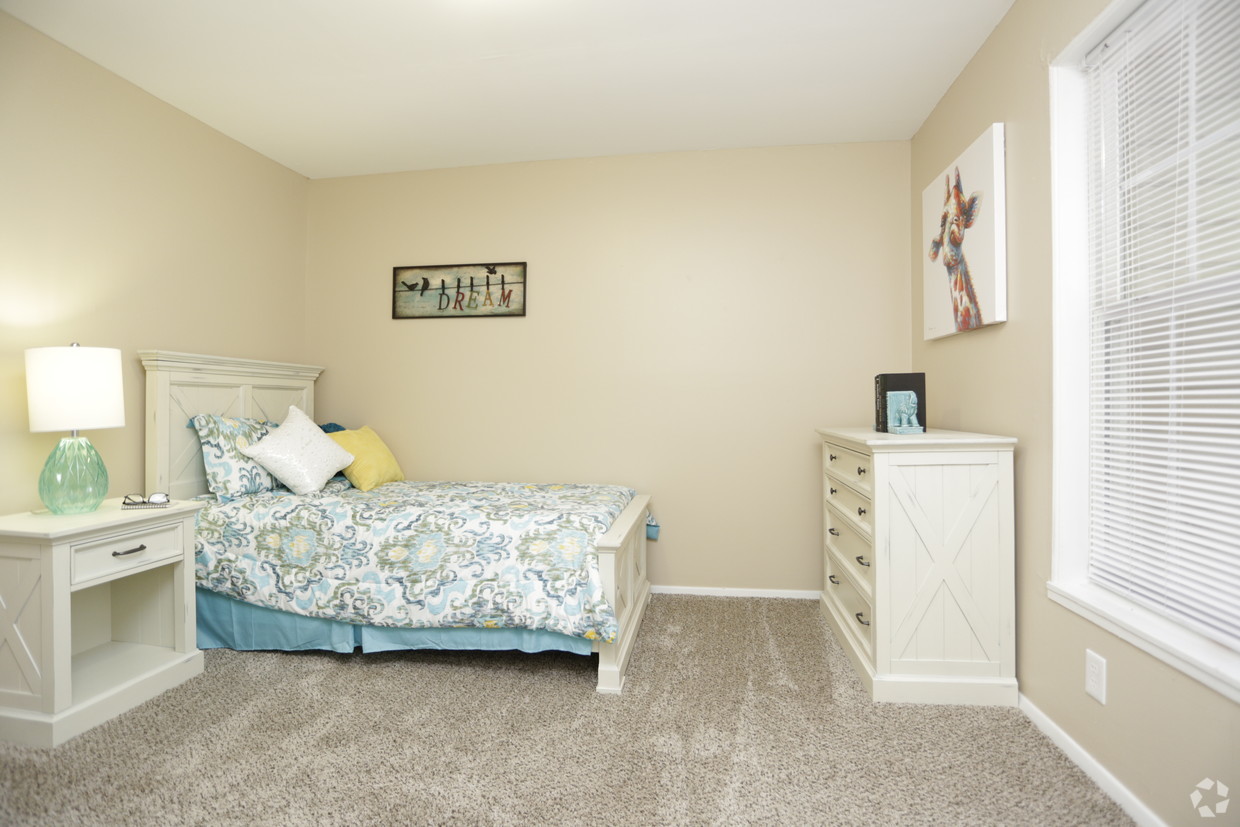 The Links at Parkville l Gallery l Apartments