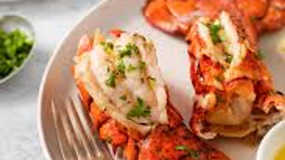 Grilled large lobsters