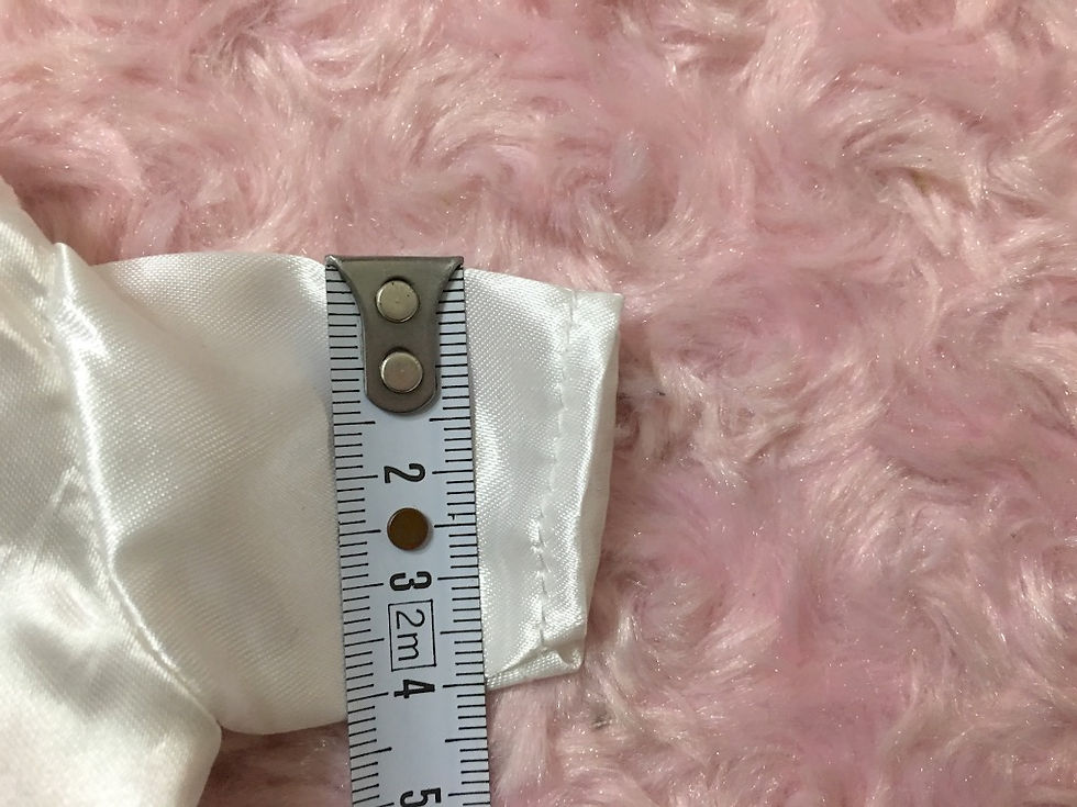 サムネイル： ぬいぐるみコスチューム・縞柄ベストのタキシードブラックSサイズ（ブートニアつき）