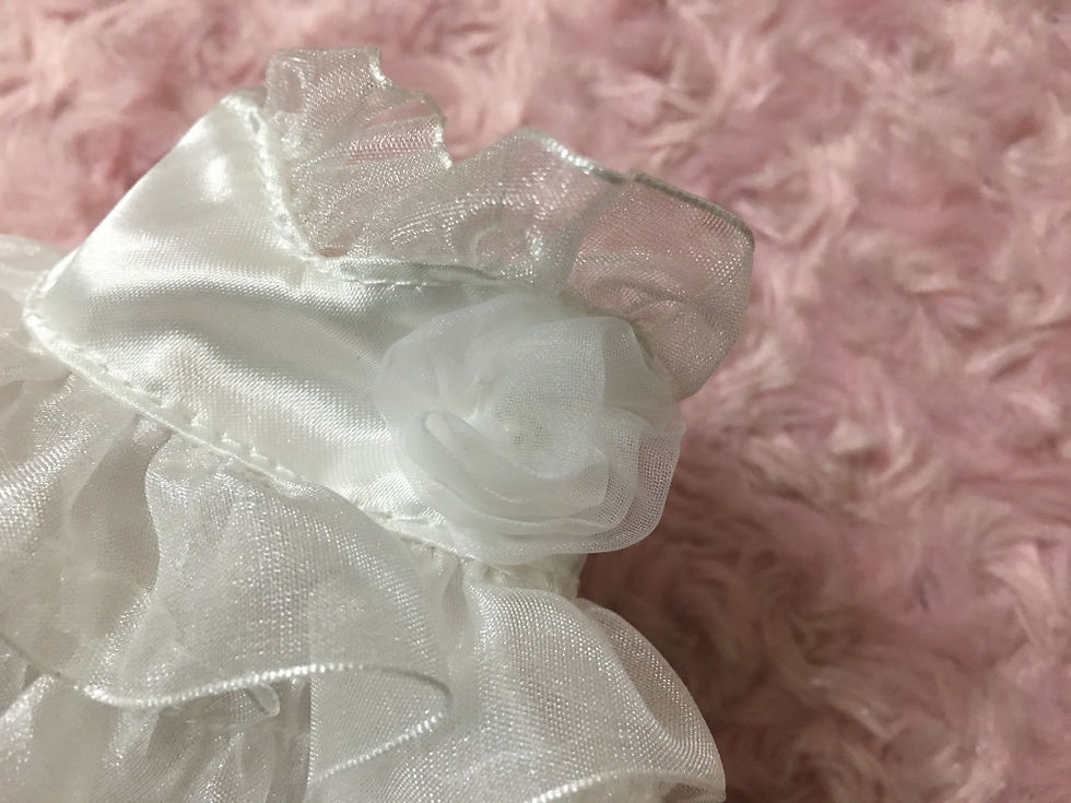 サムネイル： ぬいぐるみドレスSサイズ（プリンセスフリルレースタイプ）＋パールネックレス＋ブーケ付き