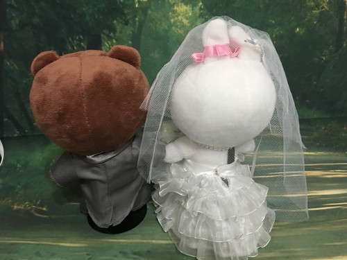 LINE FRIENDS 18cmぬいぐるみ(カップル) ブラウン＆コニー」に着せ