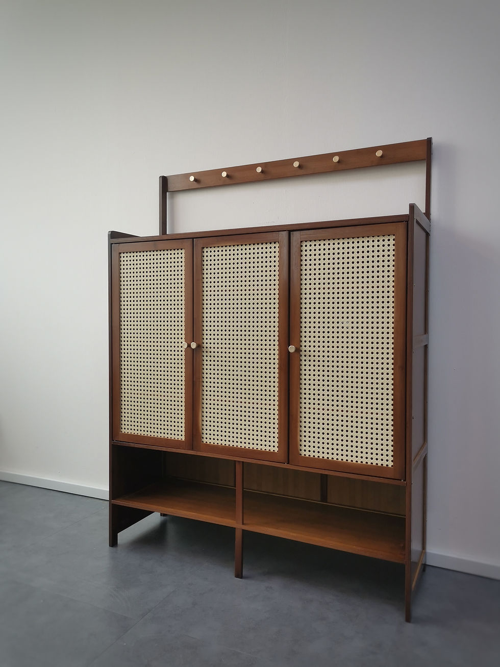Thumbnail: Abuden Hook-Rack Shoe Cabinet