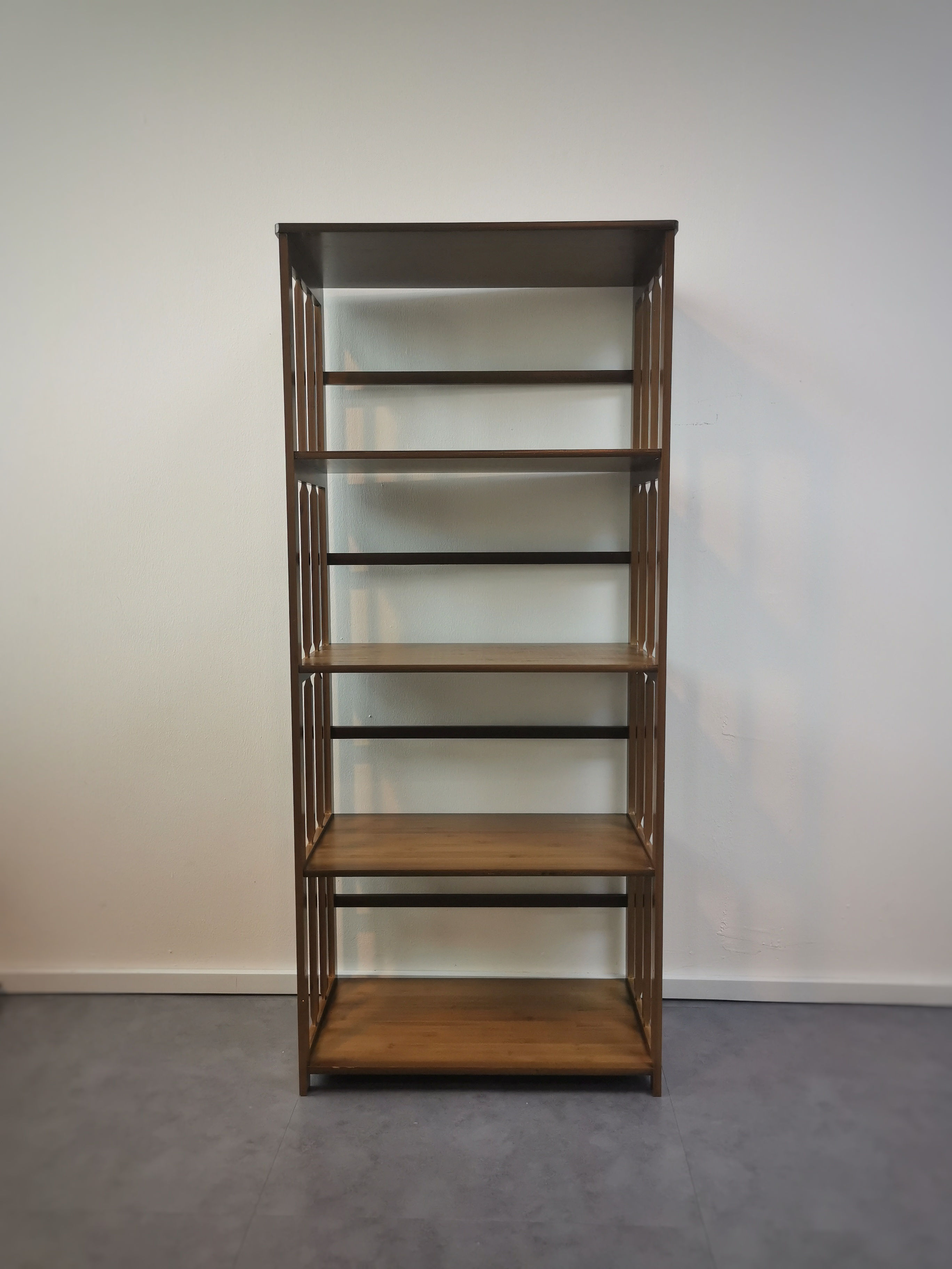 Vintage 4-Shelf Bookcase