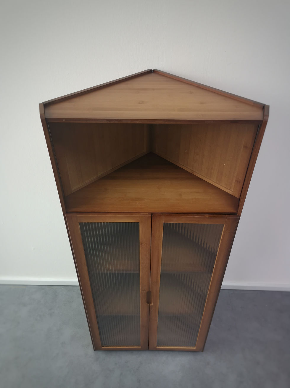 Thumbnail: Hoseh Corner Display Shelf
