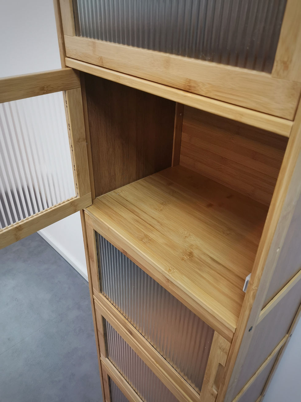 Thumbnail: SLIM Bookshelf