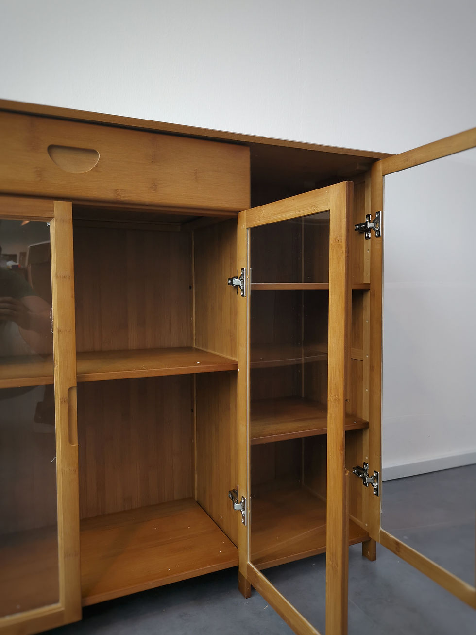 Thumbnail: Lau Kitchen Cabinet