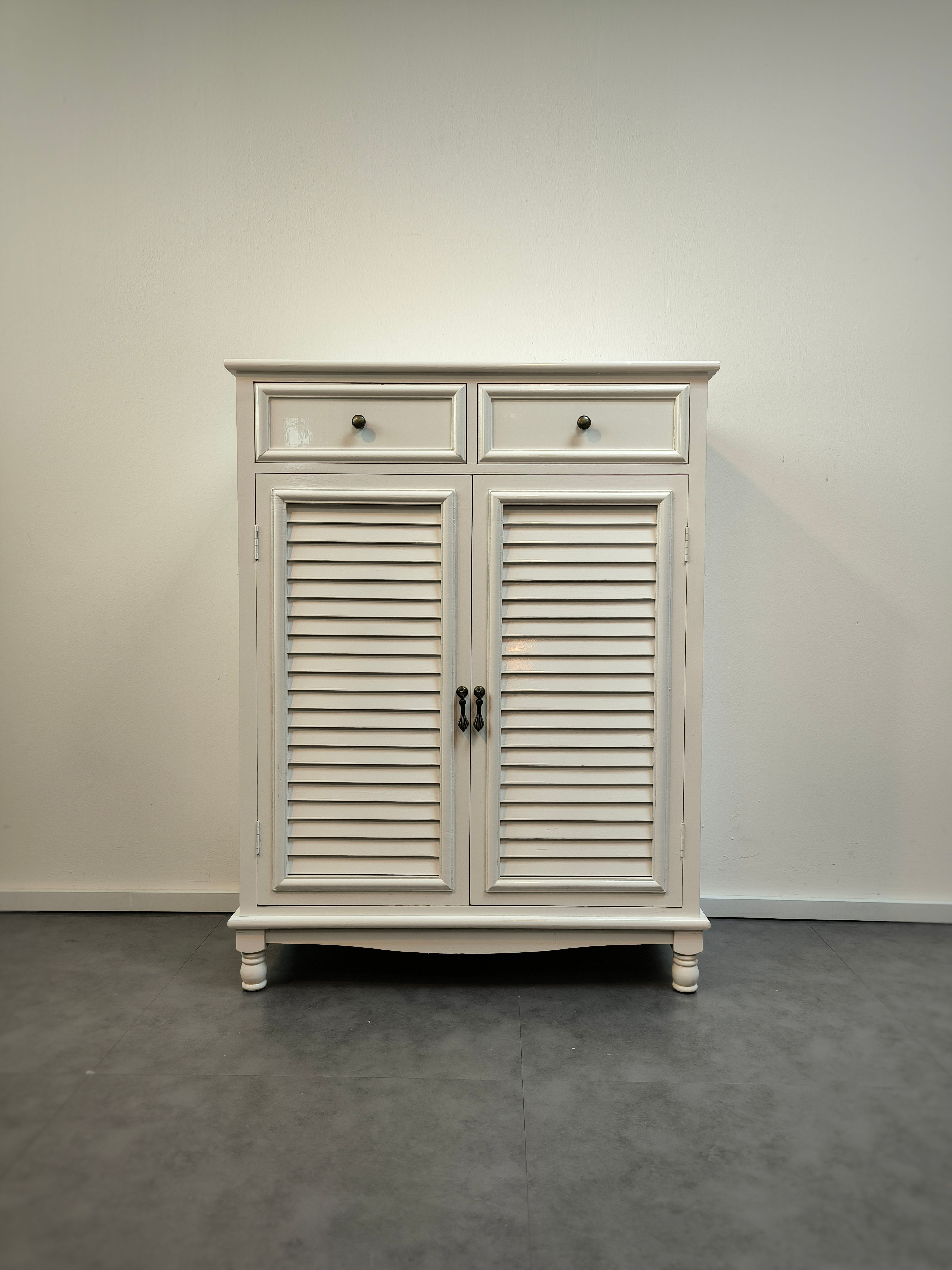 Old-Skool White Shoe Cabinet