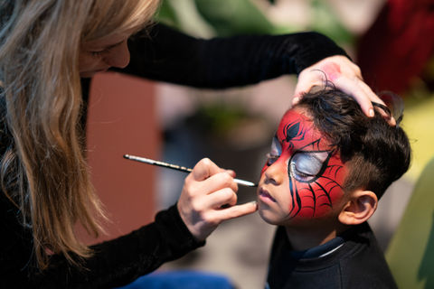 Childrens face painter Bristol