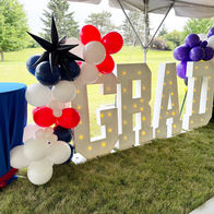 5 Grad Balloons - Marquee lights and balloons