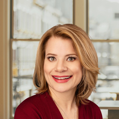 Lisa Bader