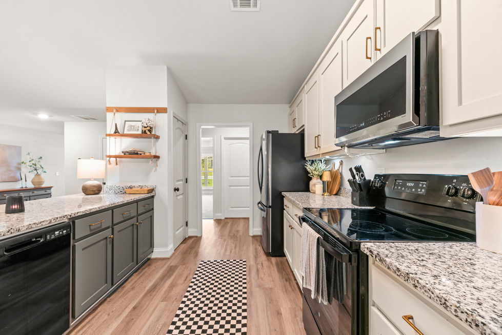 Oconee County GA Real Estate Photography Kitchen opening to Dining room