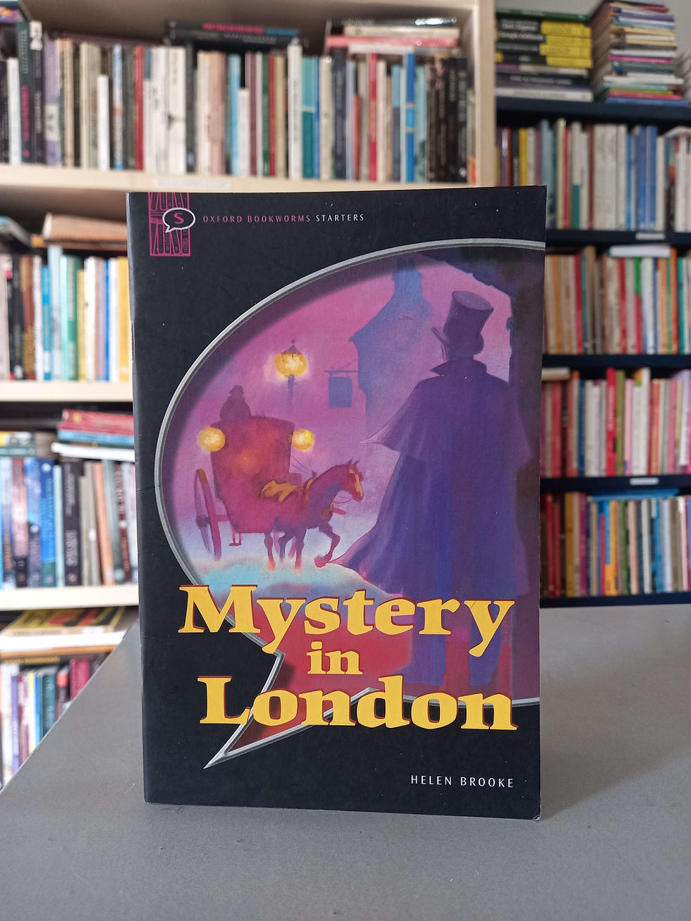 Mystery In London - Helen Brooke