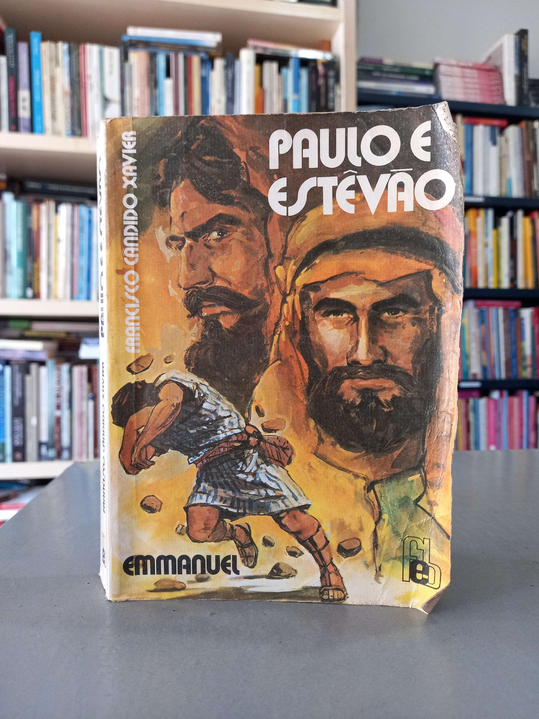 Paulo e Estêvão - Chico Xavier