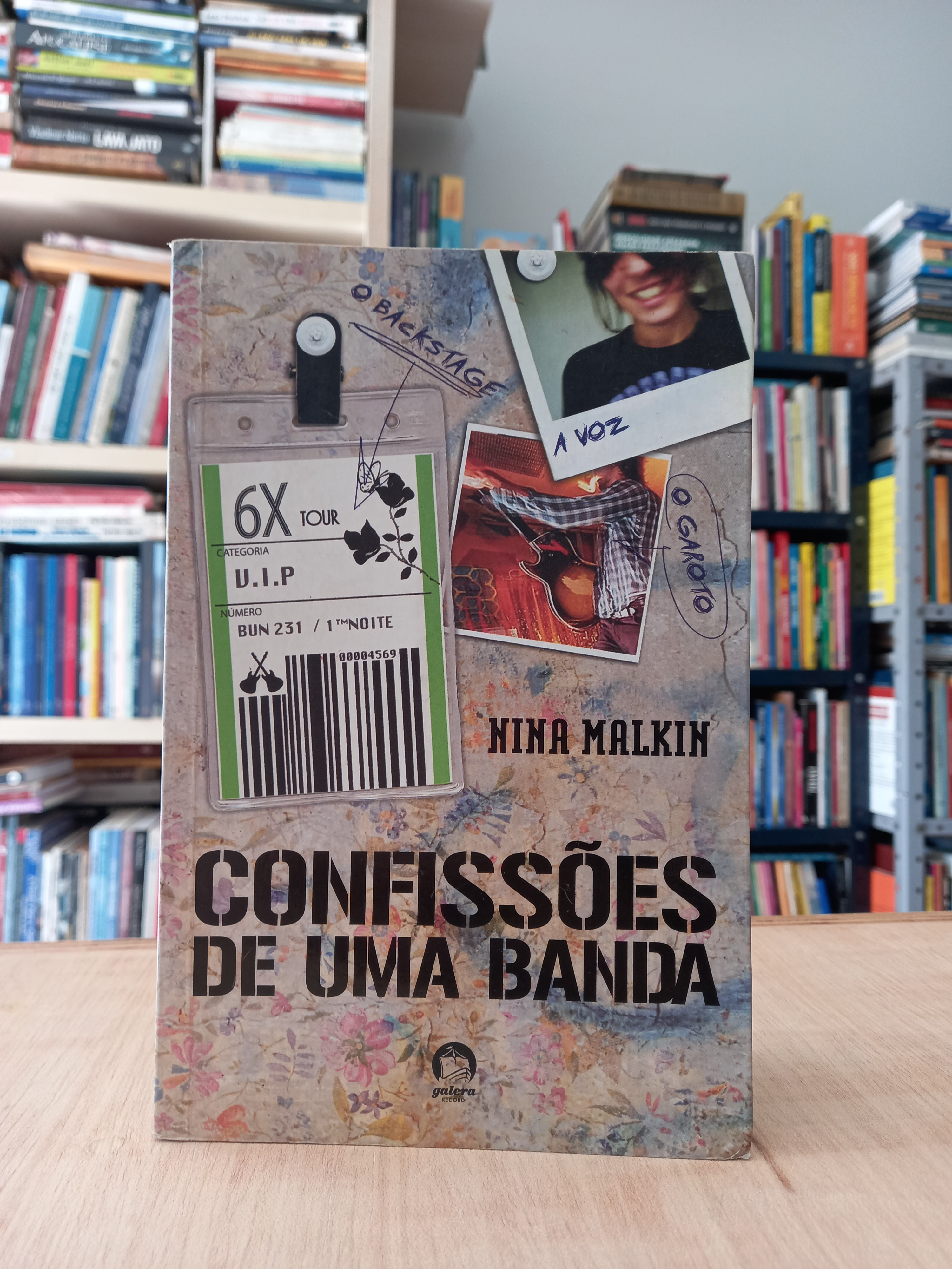 Confissões de uma banda #1 - Nina Malkin