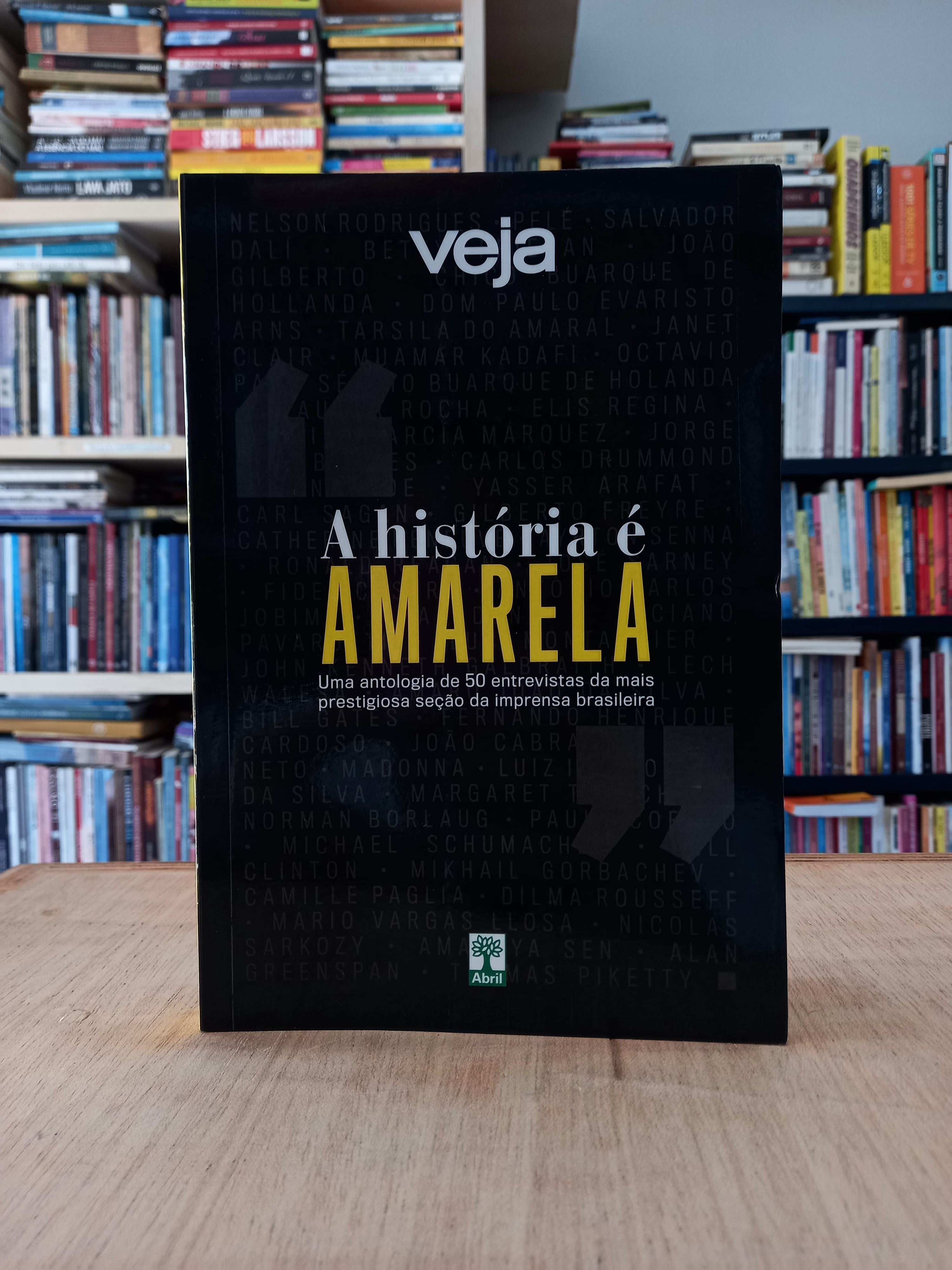 A História é Amarela - Veja