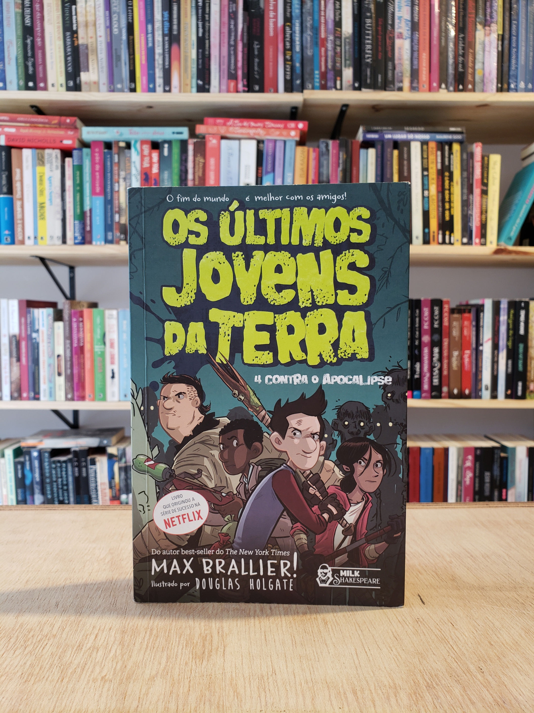 Os últimos jovens da Terra (4 contra o Apocalipse #1) - Max Brallier