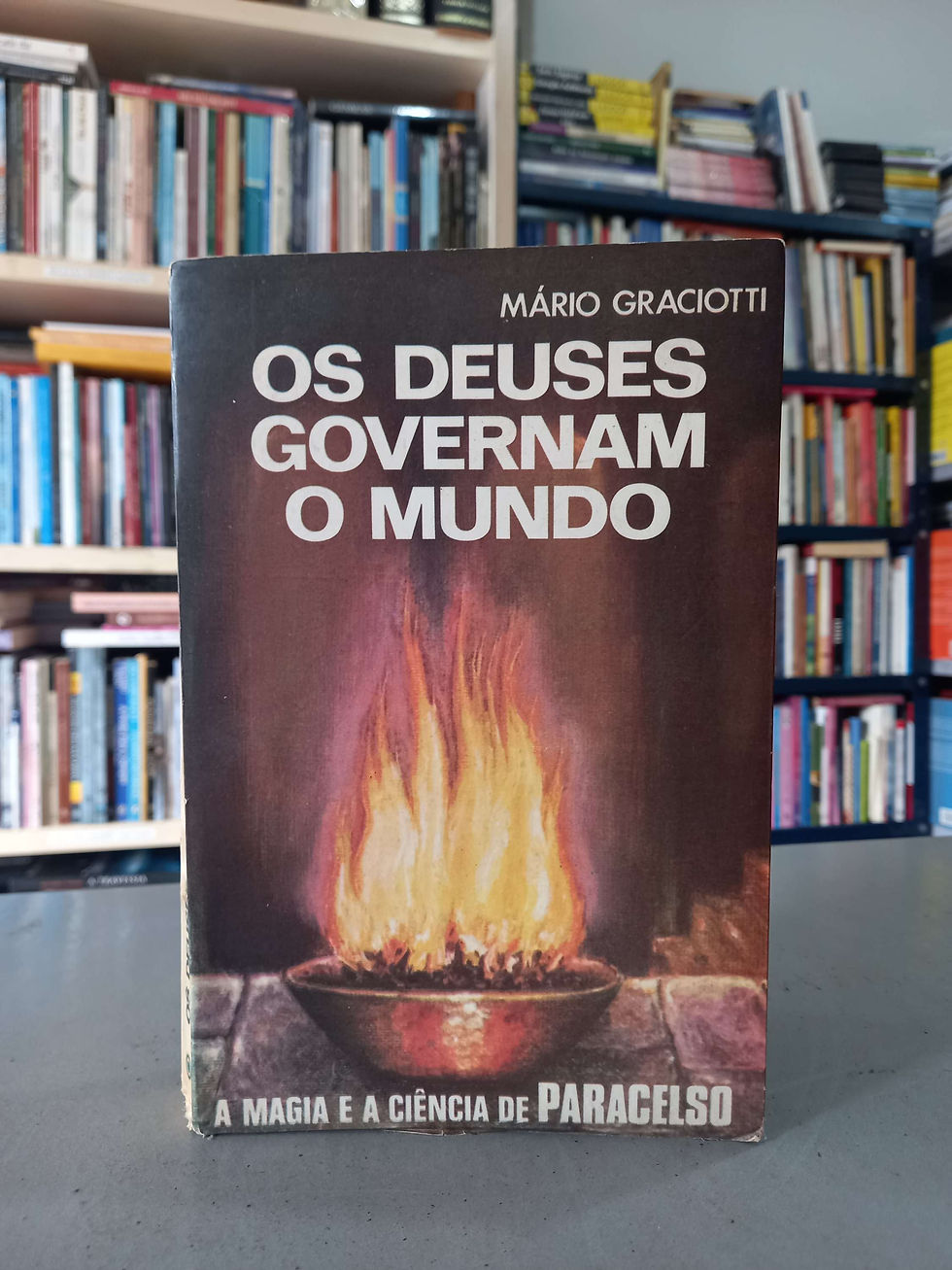 Os Deuses Governam o Mundo - Mário Graciotti