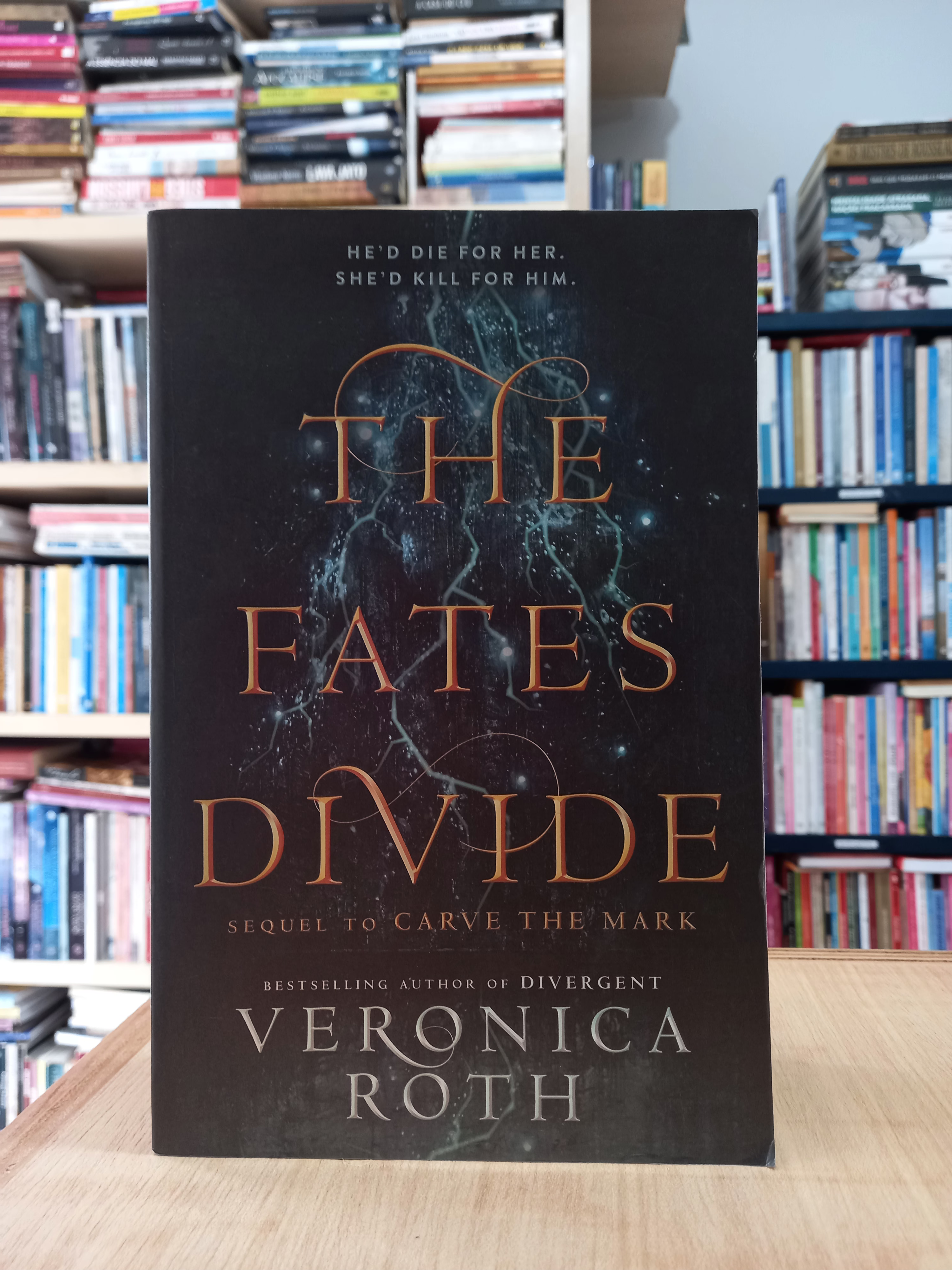 The Fates Divide #2 - Veronica Roth