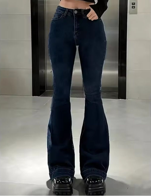 Thumbnail: The Sophia Flared Jeans