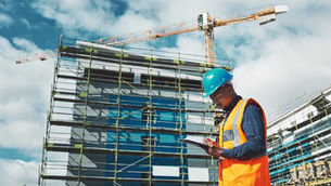 Enhancing Cleanroom Builds with Construction Management