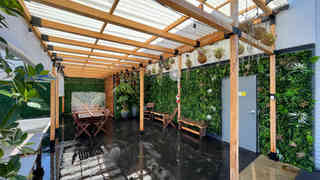 2010 Studios with standing kitchen sets for video filming and photography. lots of parking, 100% solar power