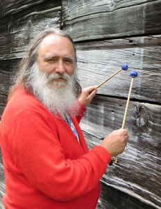 Stuart Saunders Smith (1948–2024): American composer with a catalog of over 300 works, encompassing percussion and various instrumental ensembles.