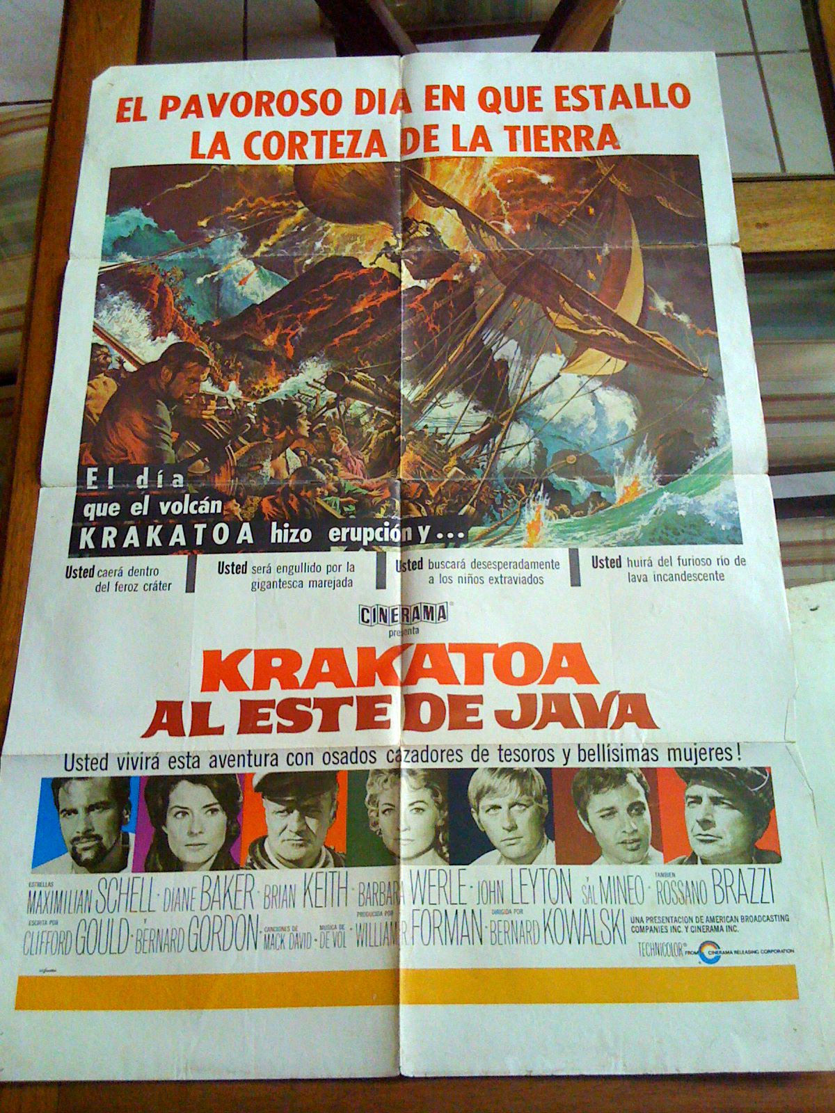 Krakatoa al este de Java