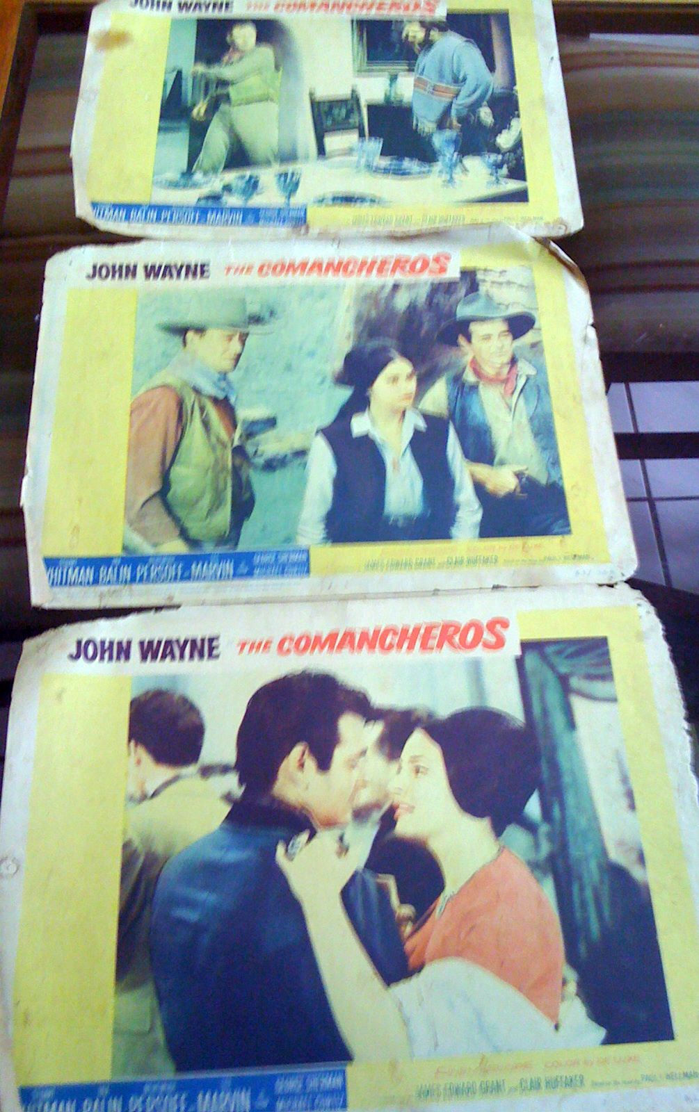 The Comancheros Lobby Cards