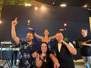יאסו רמת השקמה: החגיגה היוונית שהקפיצה את כל השכונה
