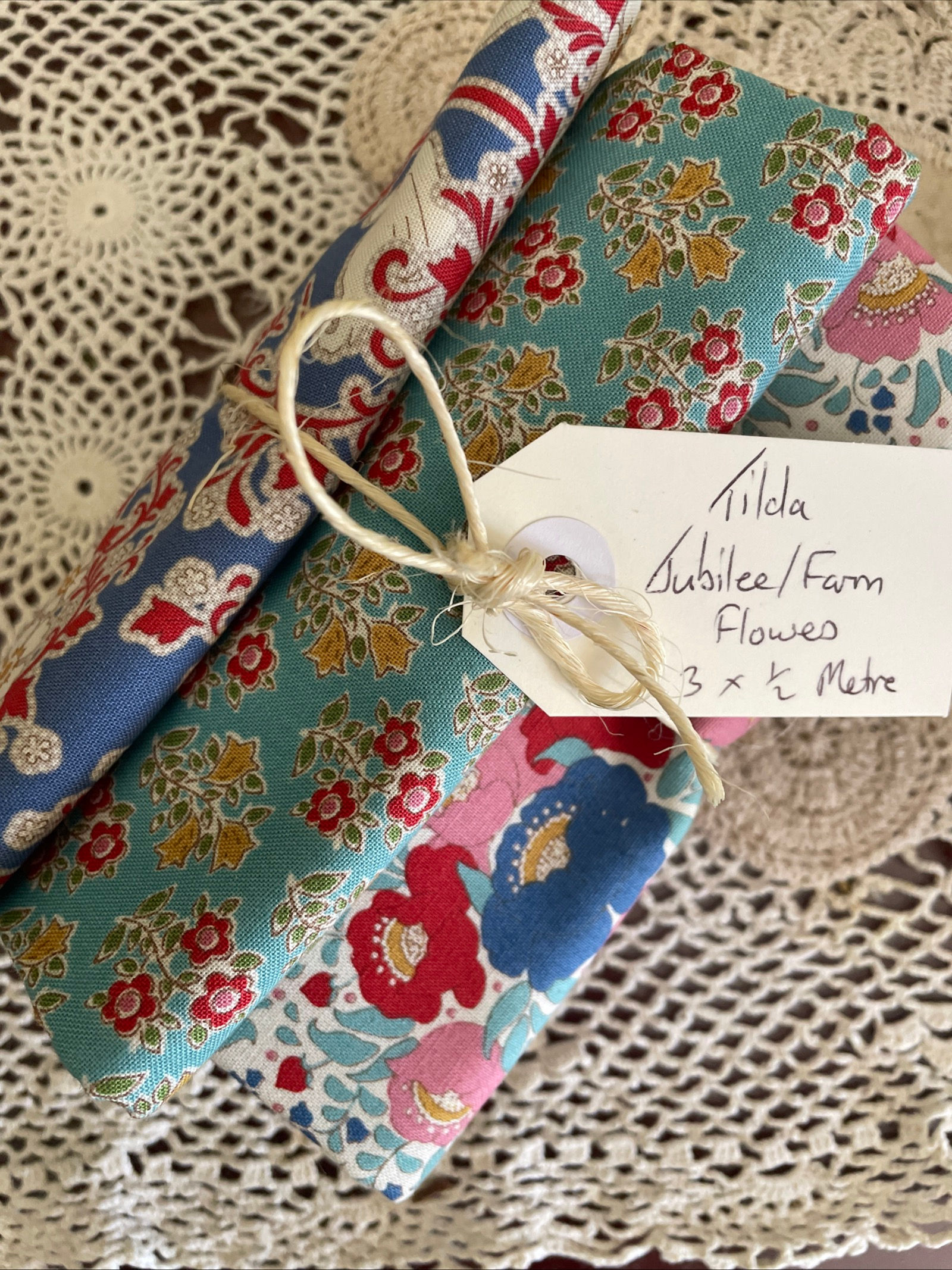 SALE - TILDA JUBILEE/FARM FLOWERS - 3 x 1/2 Metre Bundle - Teal/Blue