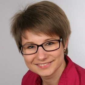 Laura Armbruster.jpg