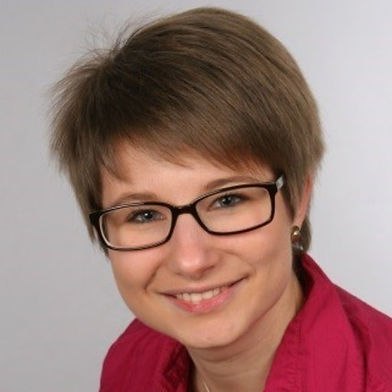 Laura Armbruster.jpg