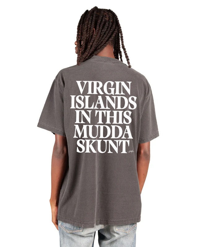Mudda Skunt Gray/White Tee