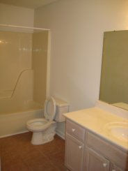 7128 Hunters Forest 2nd Bath Rm